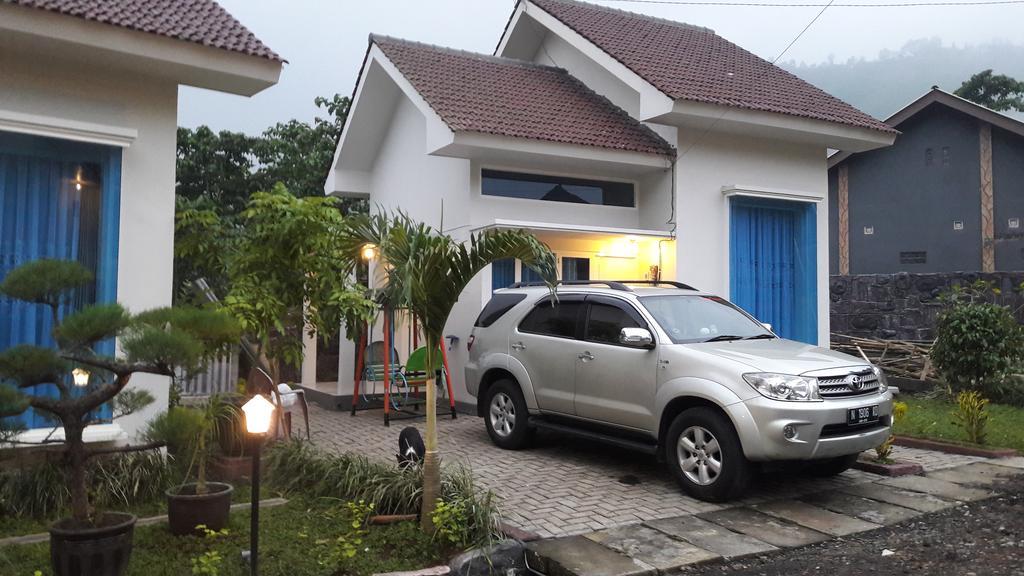 Villa Rumah Bromo Ngoại thất bức ảnh